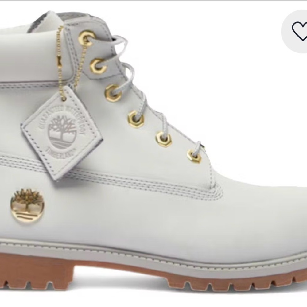Timberland White Leather Boot with Gold Eyelets and Tan Lug Sole